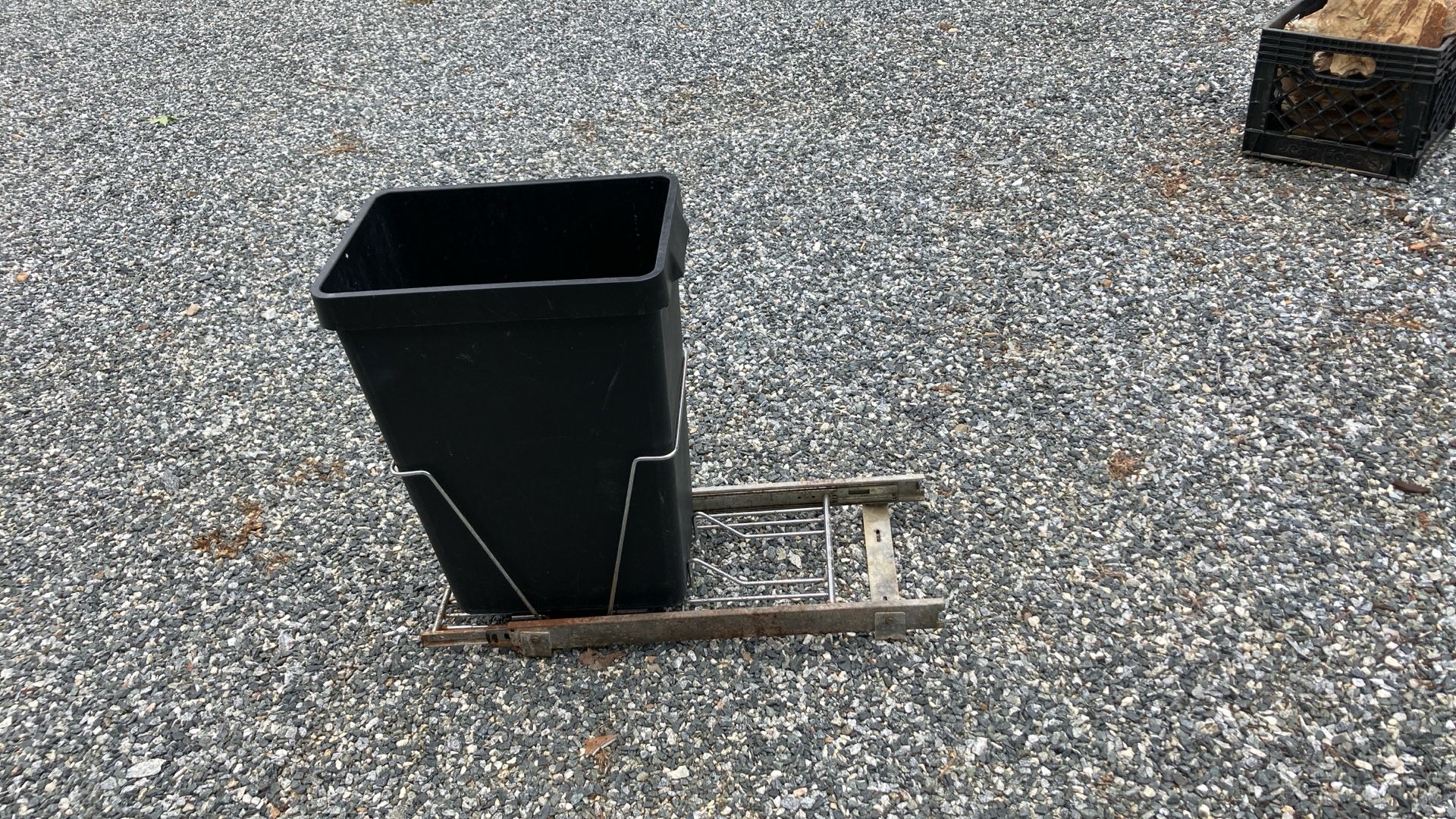 Slide Out Trash Can Holder