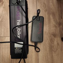      Ebike ..Hey Bike Battery And Charger With Keys 