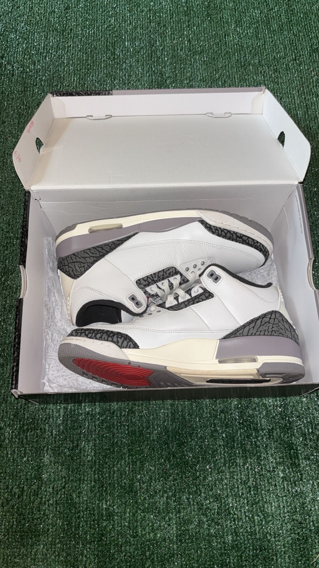 Jordan 3 ‘cement grey’