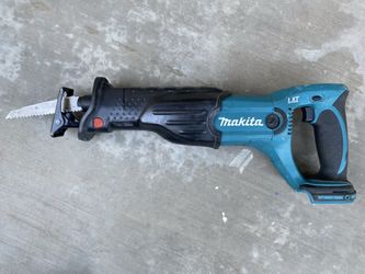 Makita lxt 18v recip saw tool only!