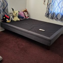 Posturepedic Queen Bed W/Remote