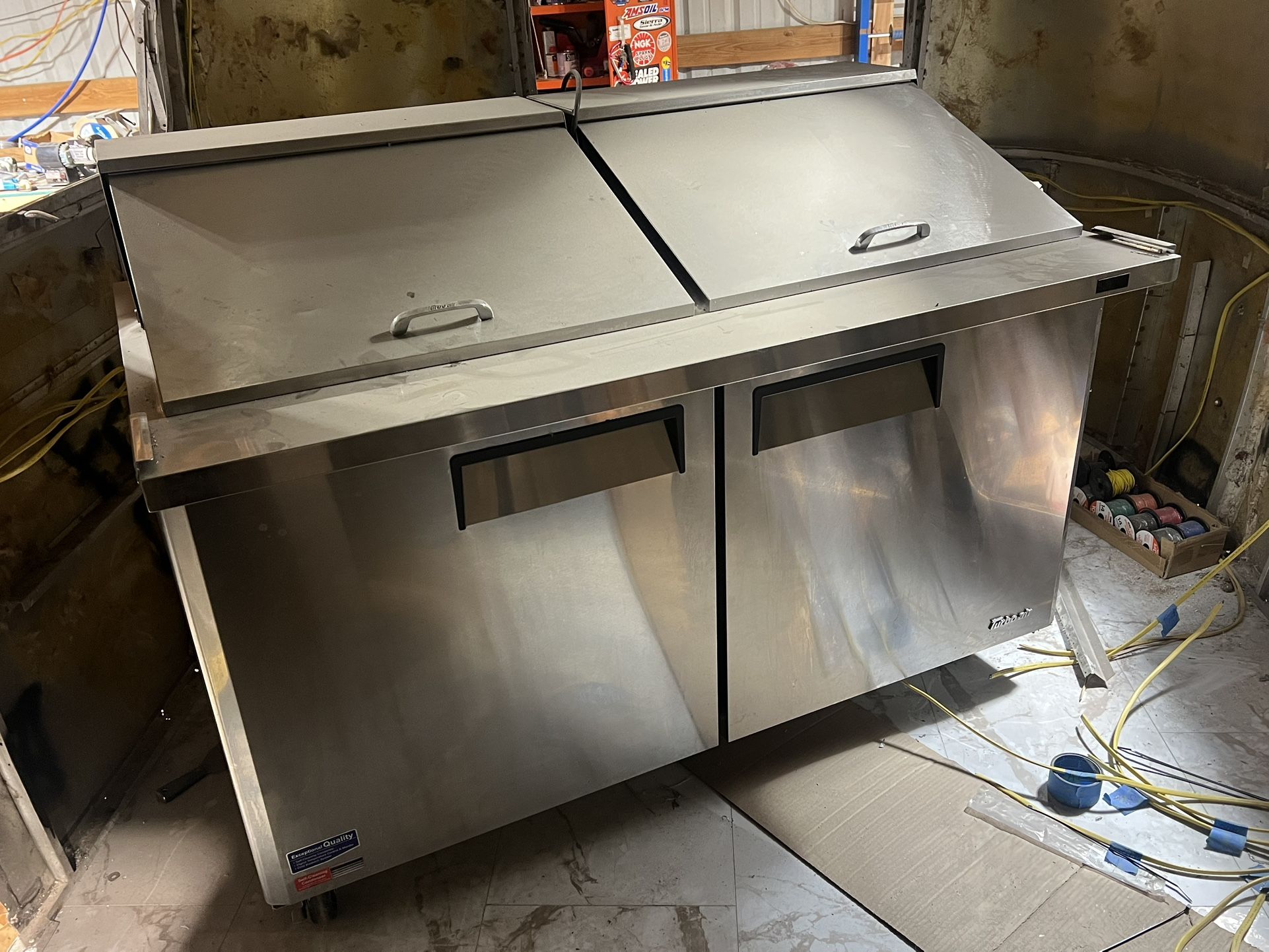 78 Inch Commercial Grade Sandwich, Station