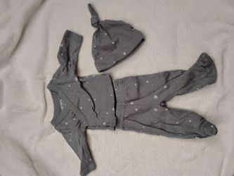 Newborn night outfit