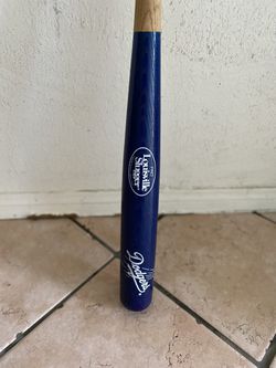 Los Angeles Dodgers Louisville Slugger Blue Logo 29” Baseball Bat for Sale  in Rialto, CA - OfferUp