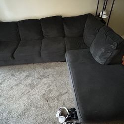 Pull Out Couch 