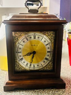 Howard Miller clock