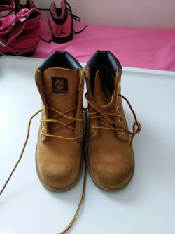 Kids size 11 timberlands boots