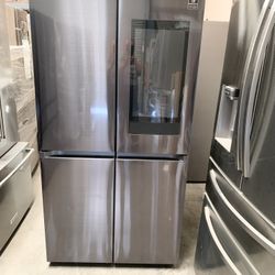 New Out Box Samsung Smart 4-Door Flex Family Hub Touchscreen Display Refrigerator 