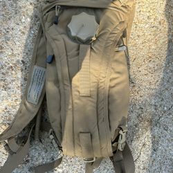 USMC issue Hydration Pack With Clean Bladder