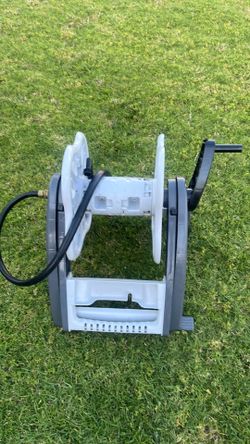 WATER HOSE HOLDER