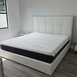 Tempur-Pedic Luxe Breeze King Mattress