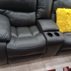 *Wow!!!*---Sleek Madrid Gray Leather Reclining Loveseats---Delivery And Financing Available🤭
