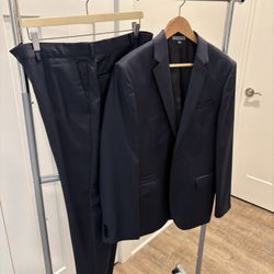 Express Men’s Navy Blue Suit 40R 32x30 