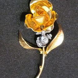 Vtg Cerrito Signed Gold Tone Rose Brooch Pin With Marines Logo Accent
