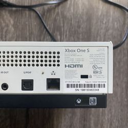 Xbox One S - 1 Controller 