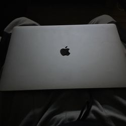2019 MacBook Pro With Touch Bar 512gb 