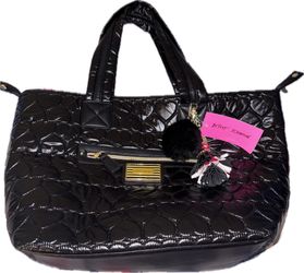 Betsey Johnson Quilted Hearts Bnew Tote With Keychain