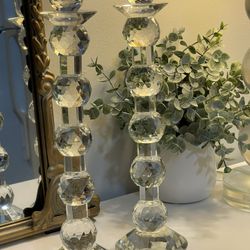 Glass candle holder