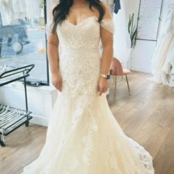 SIZE 8 WEDDING DRESS