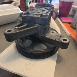 Original power steering pump and hose