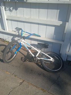 Selling se bronco size 20