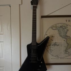 Gibson Explorer B-2 2019