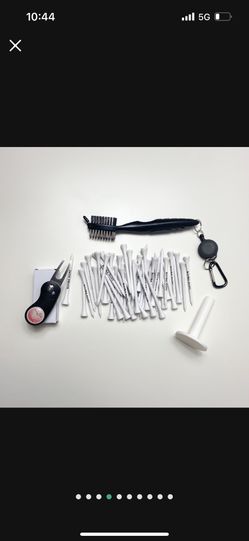 Golf Tees, Divot Tool, Club Brush Cleaner And Rubber Tee