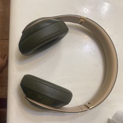 Beats Solo 3 Limited Edition Camouflage 