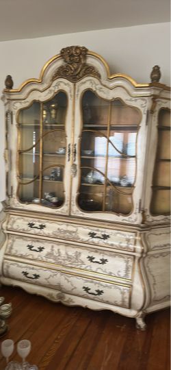 Vintage French Rococo China Display Cabinet