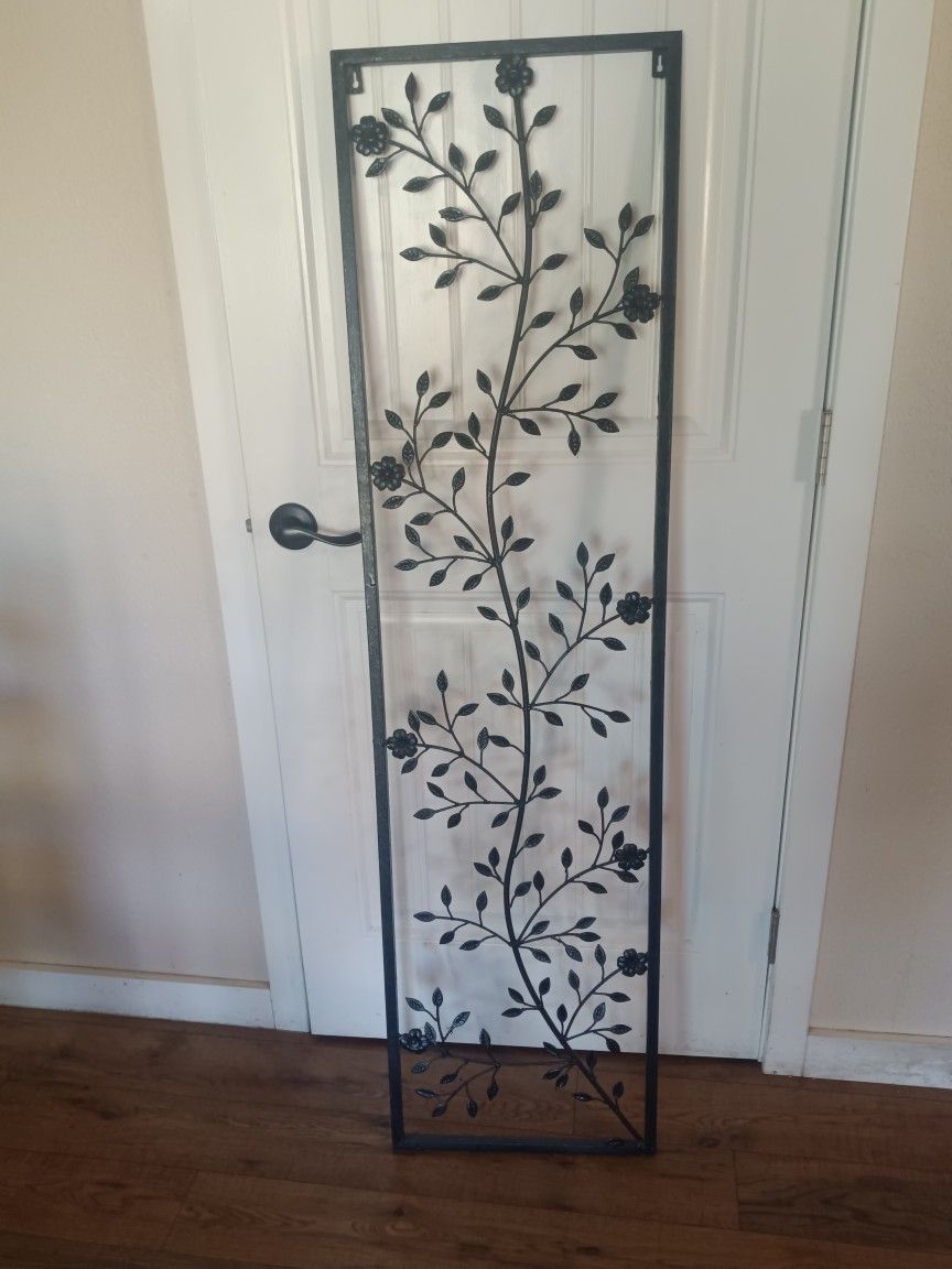Decorating Iron Wall Hanging