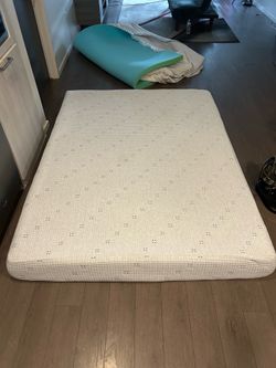 Full size matress