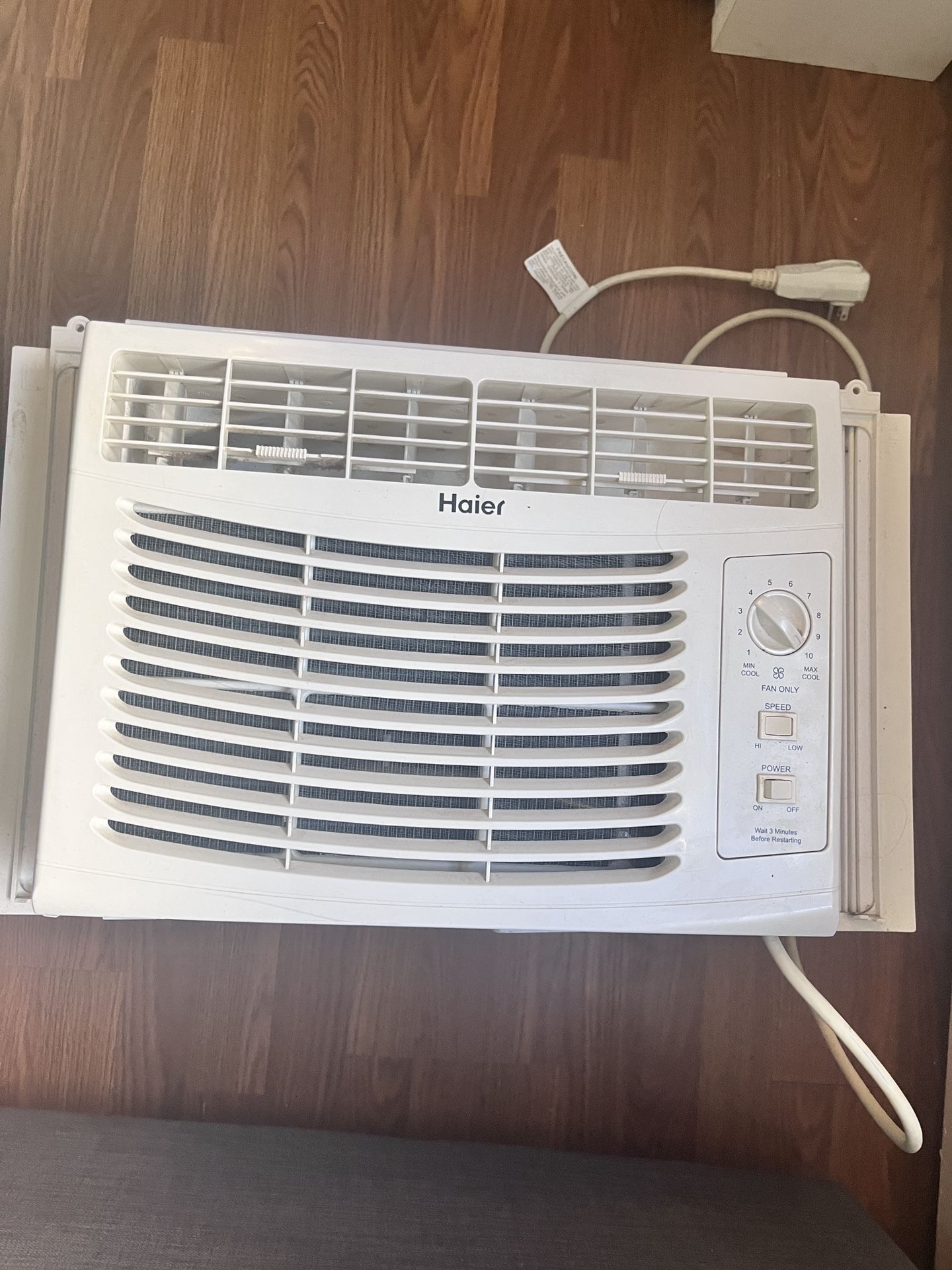 Haier Window Air Conditioner, Barely Used, Great Condition