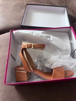 Vince Camuto heel sandals