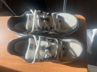 New balance 740s size 8.5