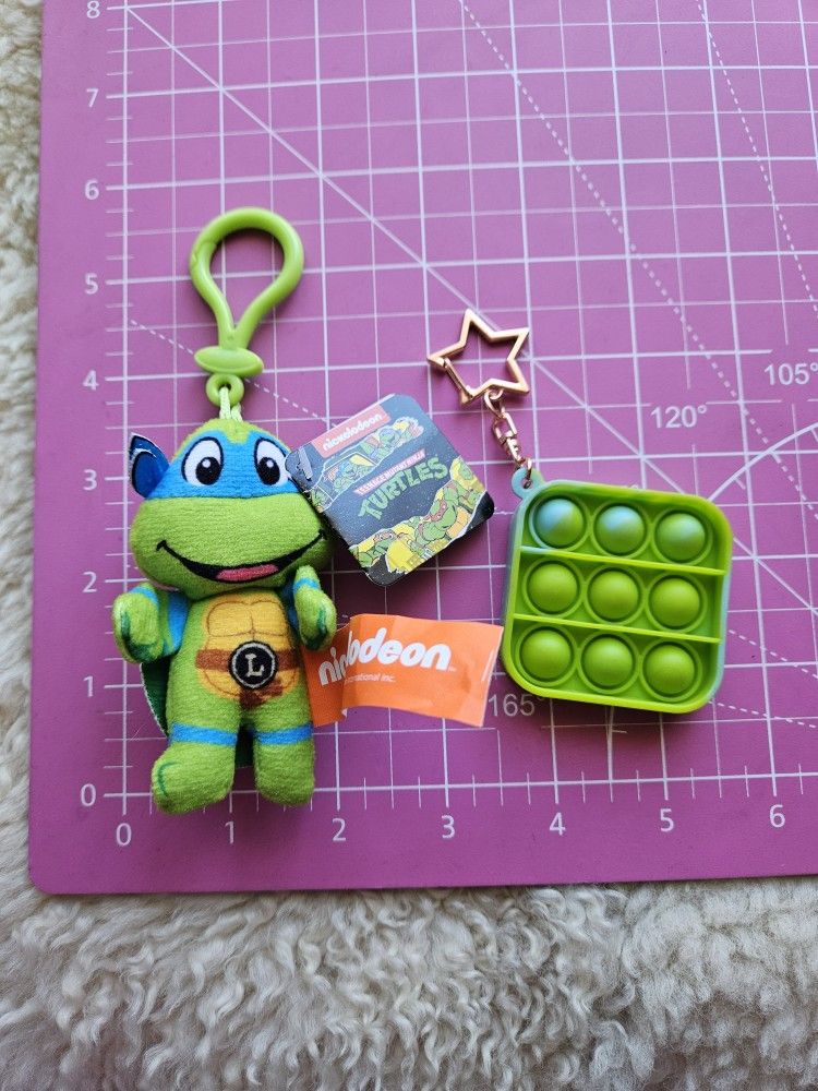 MICRO TEENIES nickelodeon TEENAGE MUTANT NINJA TURTLES LEONARDO