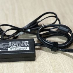 HP AC Adapter (Regulatory Model: TPC-CA58).  Input: 100-240 V~1.6 A 50-60 Hz Output: 19.5V 3.33 A 65 W HP Part No.: 724264-001 Manufacturer: Chicony P