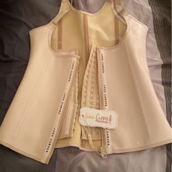 Luxx Curves Waist Trainer / Faja