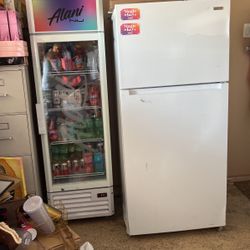 ALani  refrigerator 