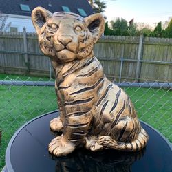 Tiger, Cub Statue