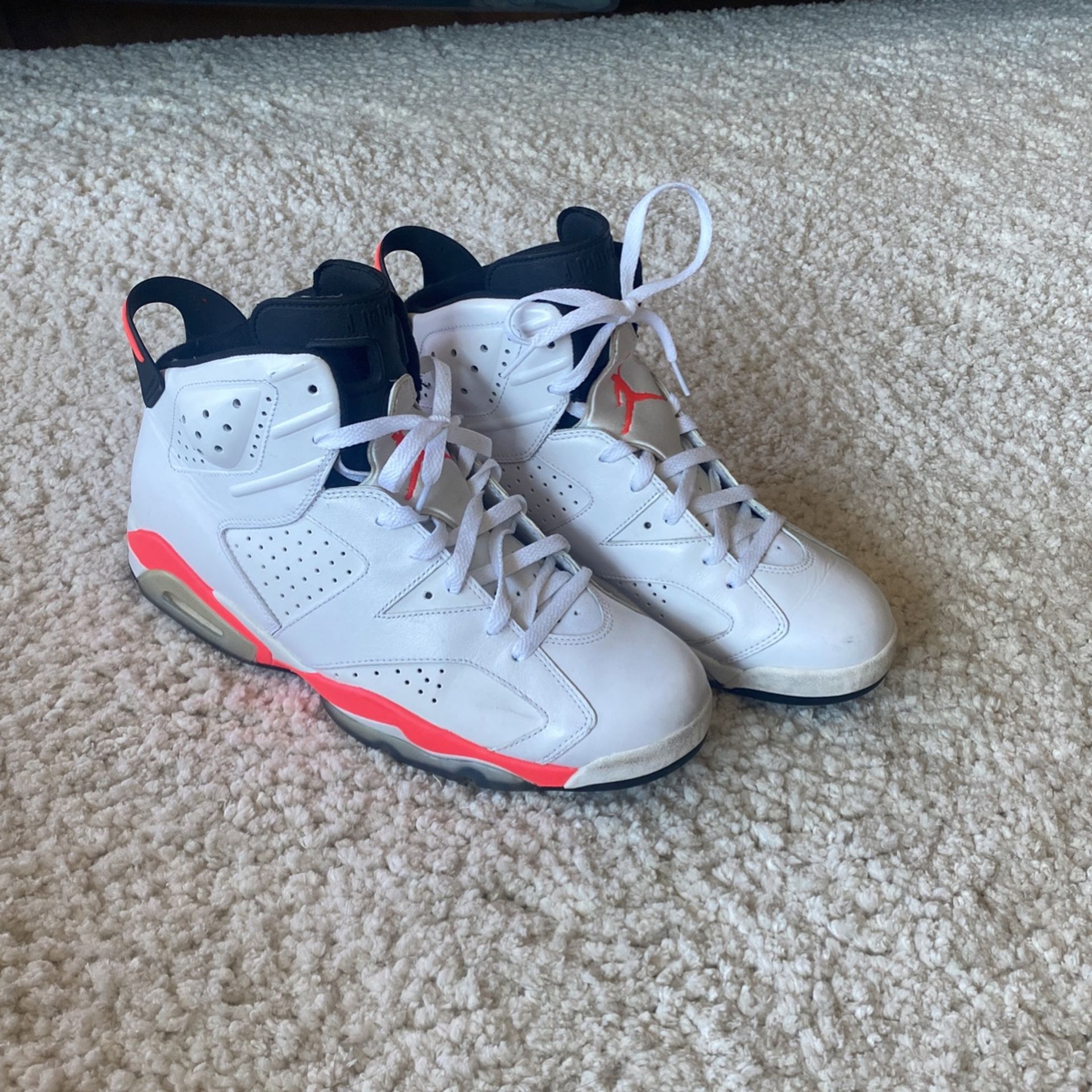 Nike Air Jordan Retro White Infrared