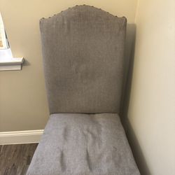 4 Dining Chairs $15 Each