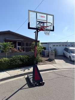 Accu Level 50 inch Backboard Outdoor Basketball Hoop