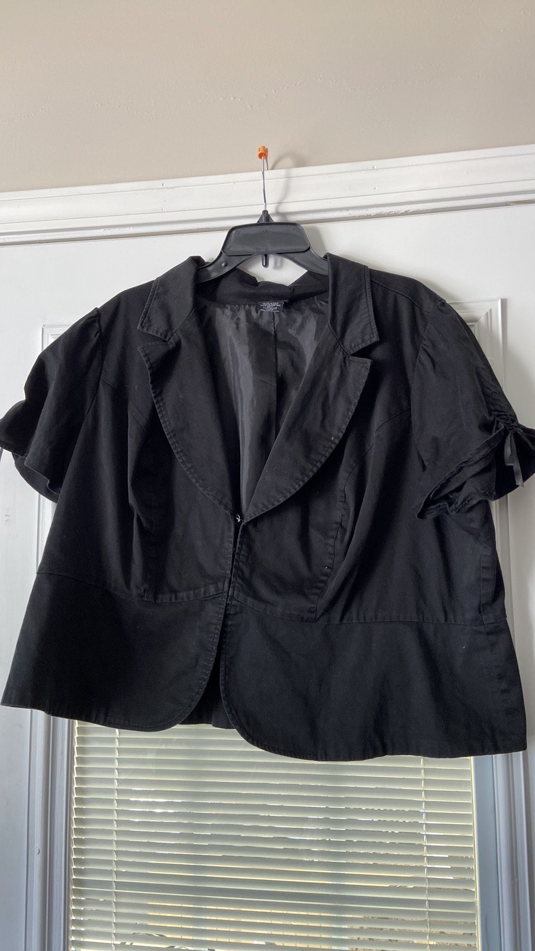 Torrid 4 Black Jacket