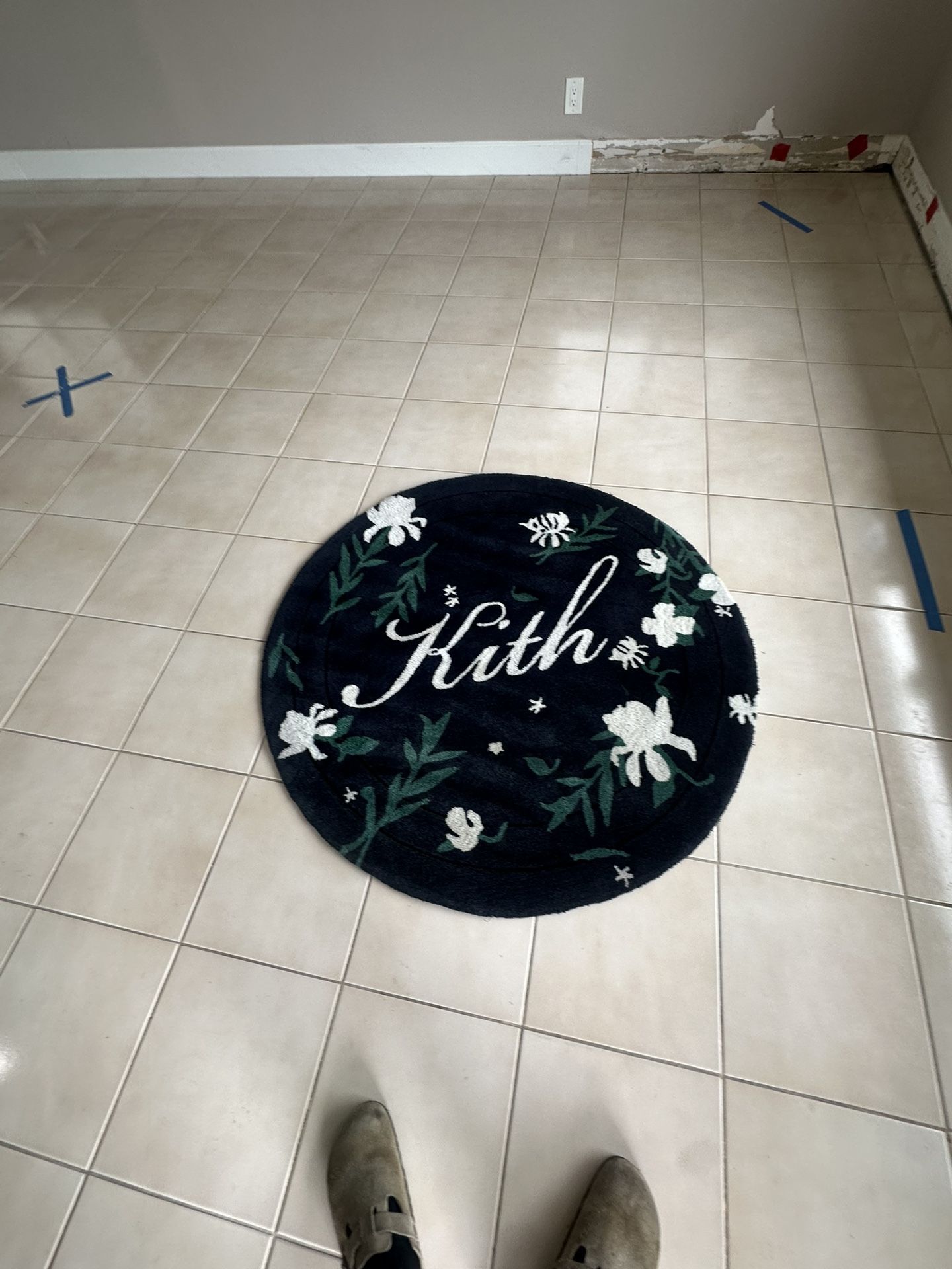 kith rug Home decor