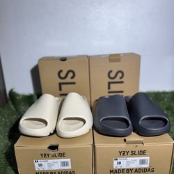 YEEZY SLIDES