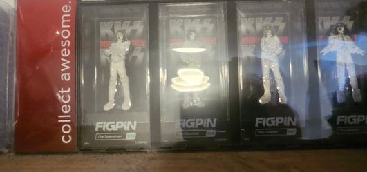 Kiss Figpins
