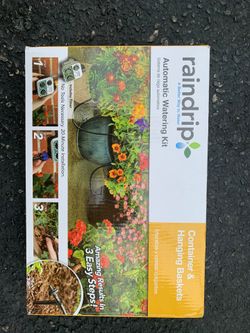 Raindrip R560DP Automatic Watering Kit for Container and Hanging Baskets, Water up to 20 plants with this kit brand new