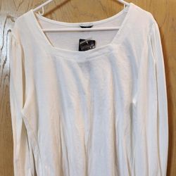 NWT Women's White Long Sleeve Top Size XL