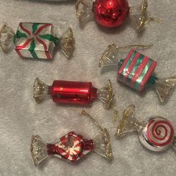 Vintage Holiday Tree Christmas ornaments