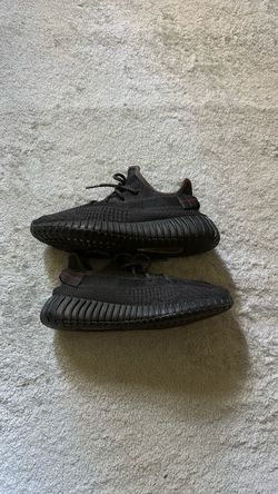 Adidas Yeezy Boost 350 V2 Black Non-Reflective size 9